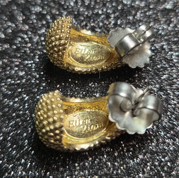 Vintage Ellen Kiam Gold Textured Earrings - Picture 2 of 4